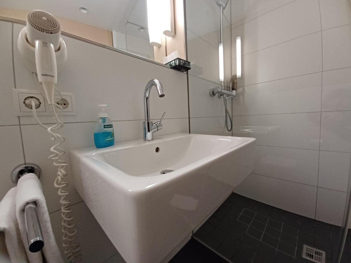 Hotel Europa Bonn Ngoại thất bức ảnh